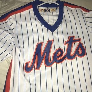 New York Mets Pull Over Jersey